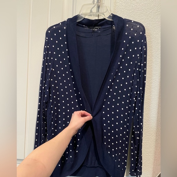 Womens Basement Basic Cardigan, Size Medium - Picture 12 of 15